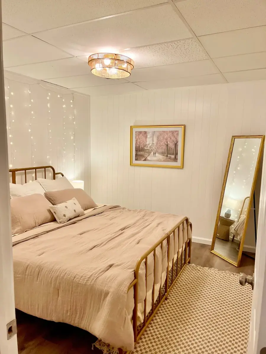 Boho Luxe Retreat - Bedroom 1 image 1